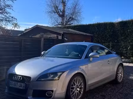 Audi TT 2.0 TFSI 200