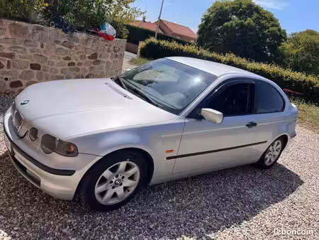 BMW Série 3 318i 2.0 143