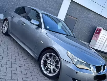 BMW Série 5 530d 3.0
