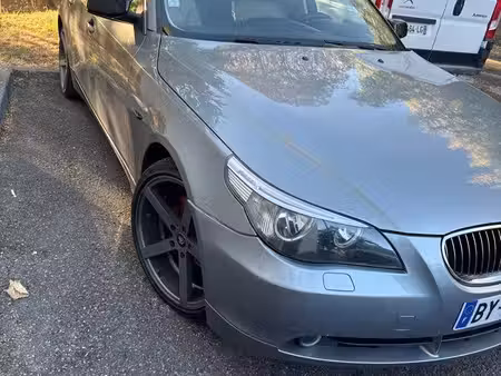 BMW Série 5 530d 3.0 218