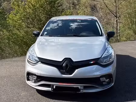 Renault Clio RS 1.6 T 200