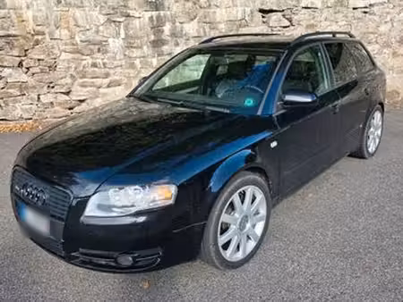 Audi A4 V6 3.0 quattro