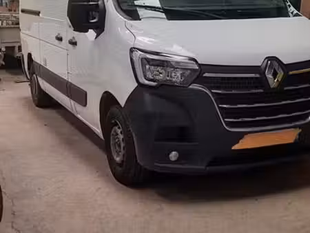 Renault Master 2.3 dCi 135