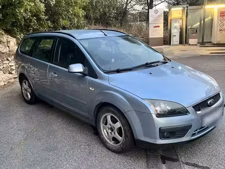 Ford Focus 1.8 125