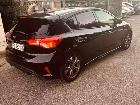 Ford Focus 1.0 125 ST Line