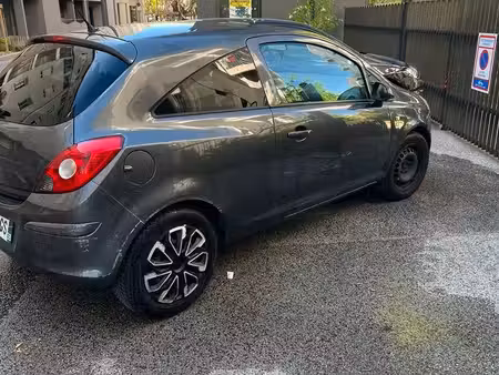 Opel Corsa 1.2 75