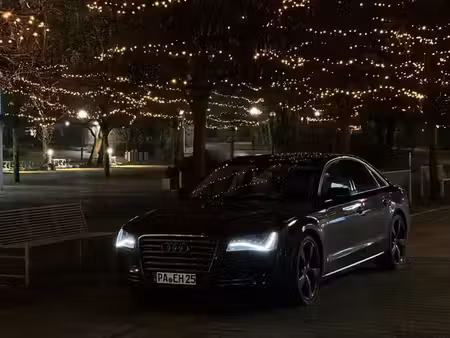 Audi A8 V6 3.0 TDI 250 quattro