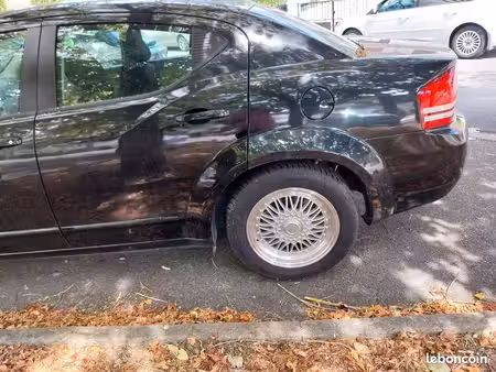 Dodge Avenger 2.0 140