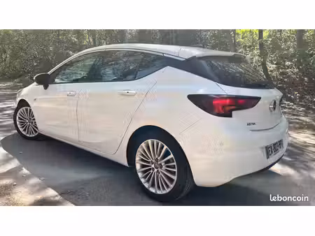 Opel Astra 1.4 125