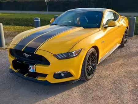 Ford Mustang GT V8 5.0 421