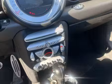 Mini Cabrio Cooper 1.6 184