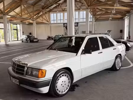 Mercedes-Benz 190 2.0