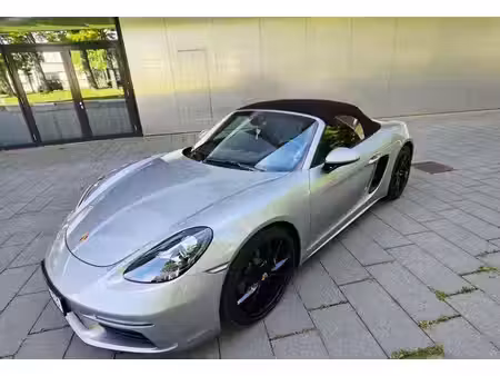 Porsche 718 