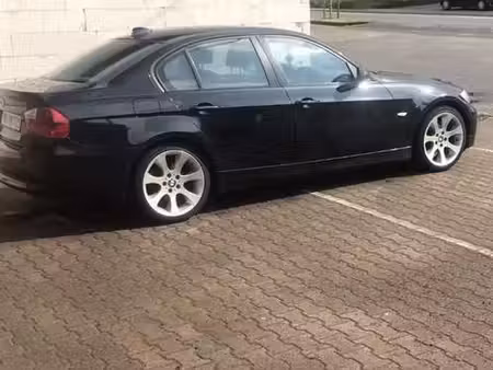 BMW Série 3 320i 2.0 150