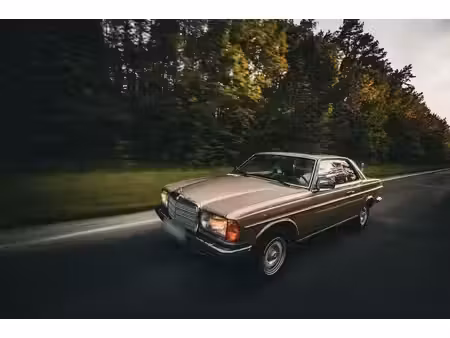 Mercedes-Benz Classe E 230 CE