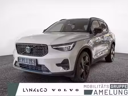Volvo XC40 B3 2.0 163 Black Edition