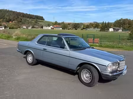 Mercedes-Benz Classe E 230 CE