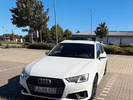 Audi A4 2.0 TDI 190 S line