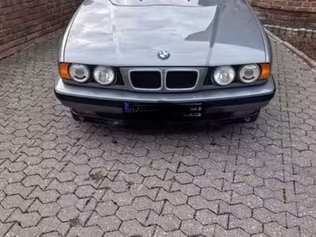 BMW Série 5 540i 4.0 286