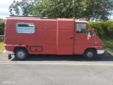 Renault Master 2.5 76