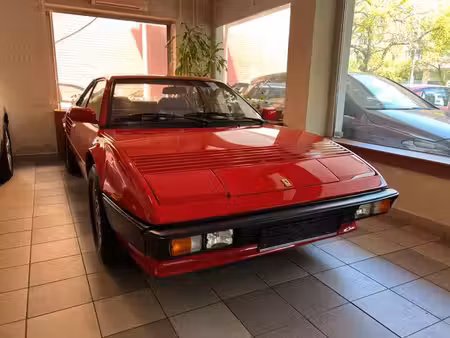 Ferrari Mondial 
