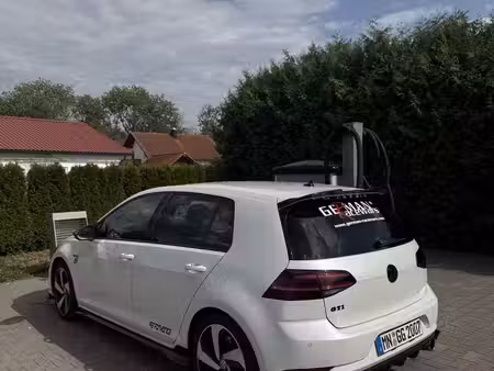 Volkswagen Golf GTI 2.0 TFSI 230