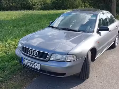 Audi A4 2.0 125