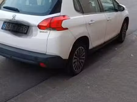 Peugeot 2008 1.2 VTi 82 Active