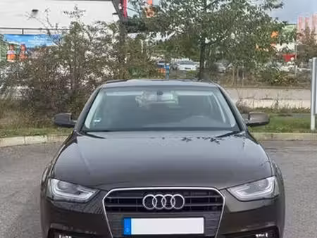 Audi A4 2.0 TDI 120 Attraction
