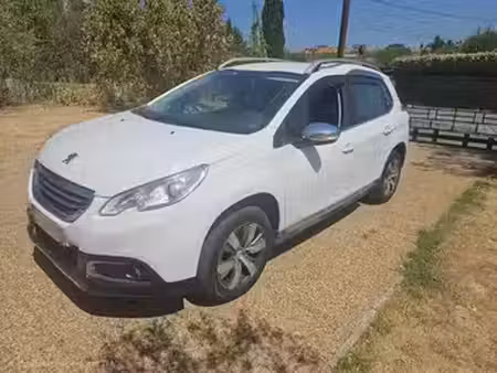 Peugeot 2008 1.6 HDi 115 Allure