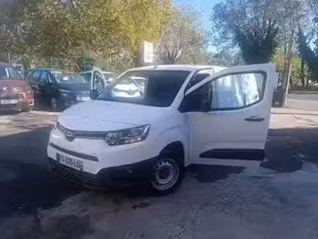 Toyota Proace 1.5 100 Dynamic