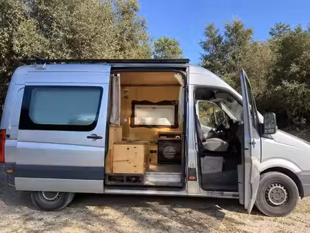 Volkswagen Crafter 2.5 TDI 136