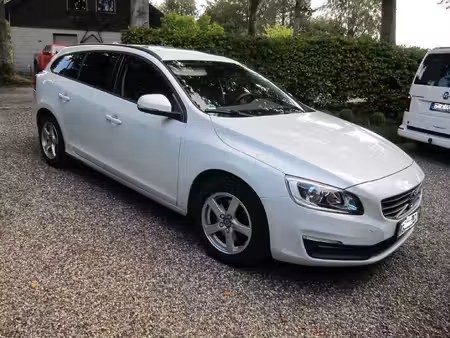 Volvo V60 D3 2.0 150 Momentum