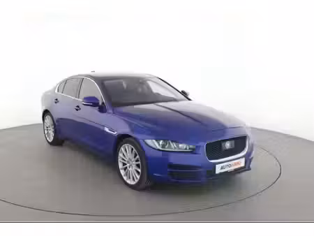 Jaguar XE 20d 2.0 180 Prestige