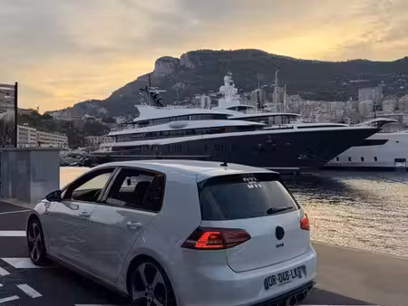 Volkswagen Golf GTE 1.4 TDI 150