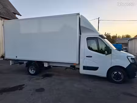 Renault Master 2.3 dCi 165