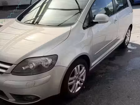 Volkswagen Golf Plus 1.6 FSI Tour