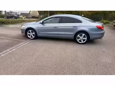 Volkswagen Passat 1.8 TSI 160