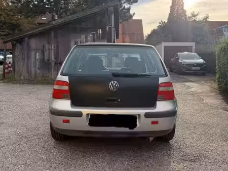 Volkswagen Golf 2.0 115