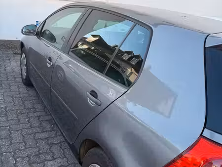 Volkswagen Golf 1.4 75