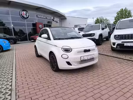 Fiat 500 La Prima