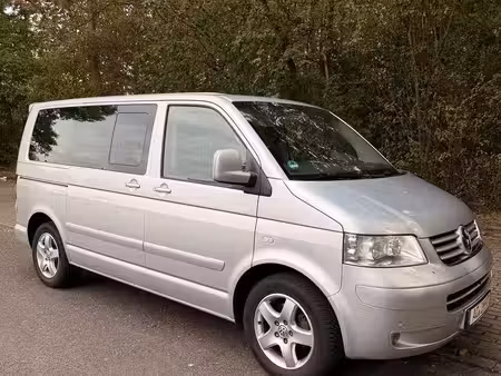Volkswagen Transporter T5 2.5 TDI 174