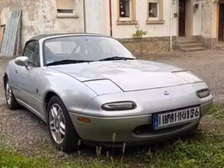 Mazda MX5 1.6 90