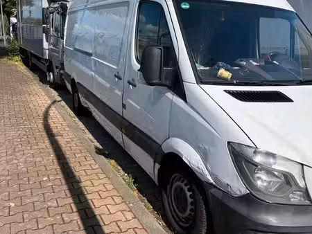 Mercedes-Benz Sprinter 313 2.1 129