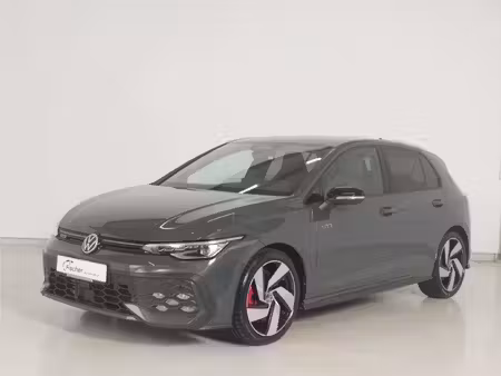 Volkswagen Golf 2.0 TSI Style