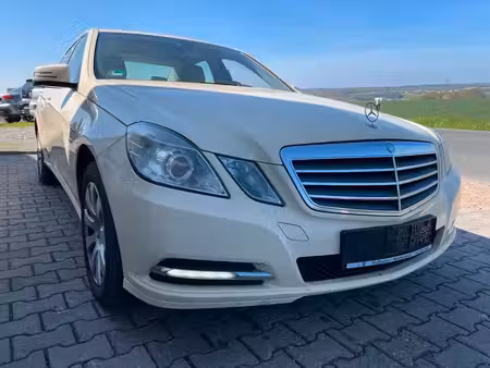 Mercedes-Benz Classe E E 200