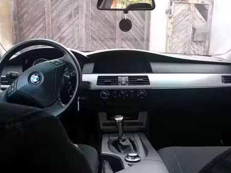 BMW Série 5 523i 2.5 177