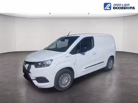 Toyota Proace 136