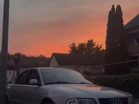 Audi A4 1.8 125