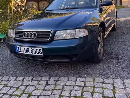 Audi A4 V6 2.6 T 150 quattro